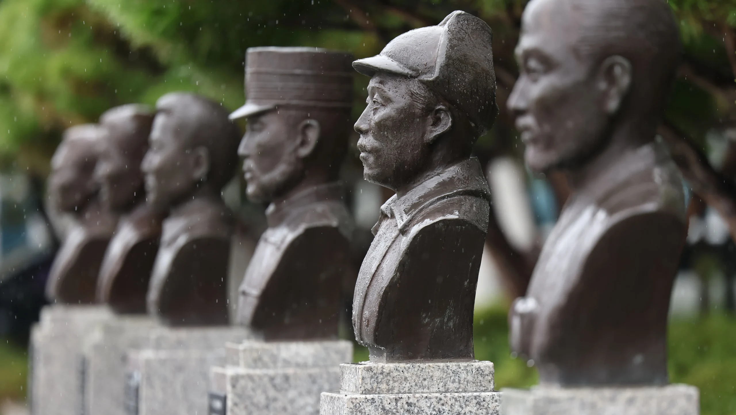 홍범도 장군 thumb scaled